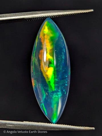 3,6 ct - Prachtige natuurlijke kostbare zwarte gerookte
