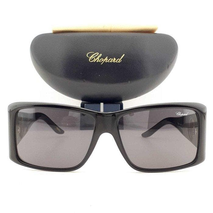 Chopard - Rectangle Black with Rhinestones Heart Charms -, Bijoux, Sacs & Beauté, Lunettes de Soleil & Lunettes | Femmes