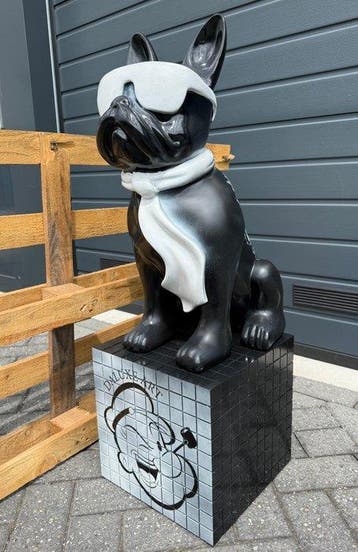 Daluxe Art - 1999 • XXL Popeye Dog Display – 90 cm