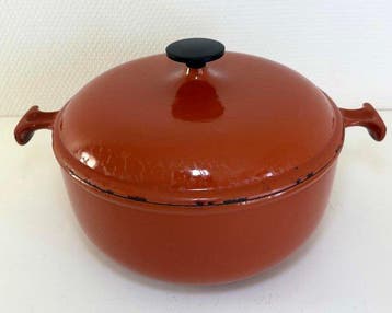 Le Creuset - Braadpan - Enzo Mari - Emaille-lettertype