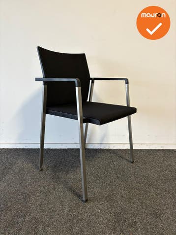 Giersberger vergaderstoel - Zwart bestaande stoffering met n, Vergader- of Presentatieruimte, Ophalen of Verzenden, Gebruikt, Stoel