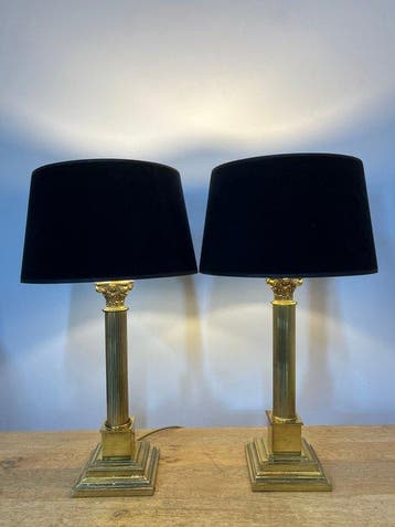 Tafellamp (2) - Victoriaanse messing ionische kolomlamp -, Antiek en Kunst