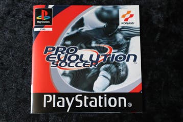 Pro Evolution Soccer Playstation 1 PS1 Manual Only PAL, Games en Spelcomputers, Verzenden, Nieuw
