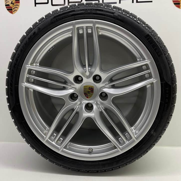 Porsche 9912/4 ORIGINELE 20inch SportDesign met winterbanden, Auto-onderdelen, Banden en Velgen, 20 inch, Winterbanden, 295 mm