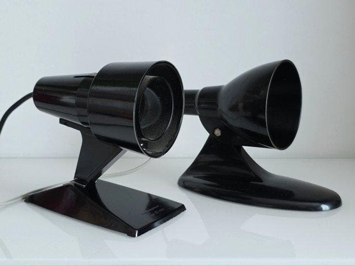 Lampe de bureau - Bakélite - Un ensemble de deux lampes, Antiquités & Art, Art | Objets design