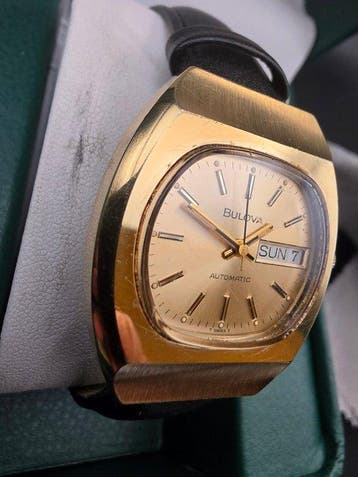 Bulova - Vintage Automatic – Cal. 11AOACB – 17 Jewels –, Bijoux, Sacs & Beauté, Montres | Hommes