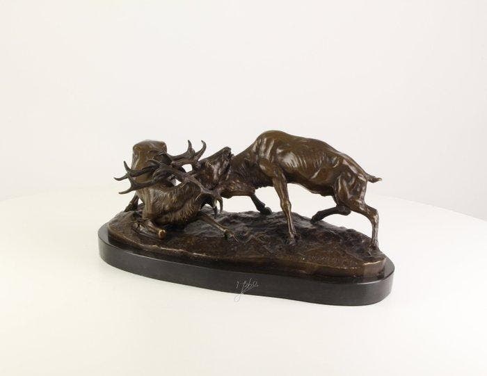 Beeld, Exclusief bronzen sculptuur van vechtende herten 43, Antiek en Kunst, Curiosa en Brocante