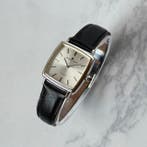 Universal Genève - Sans prix de réserve - 843801 - Femme -