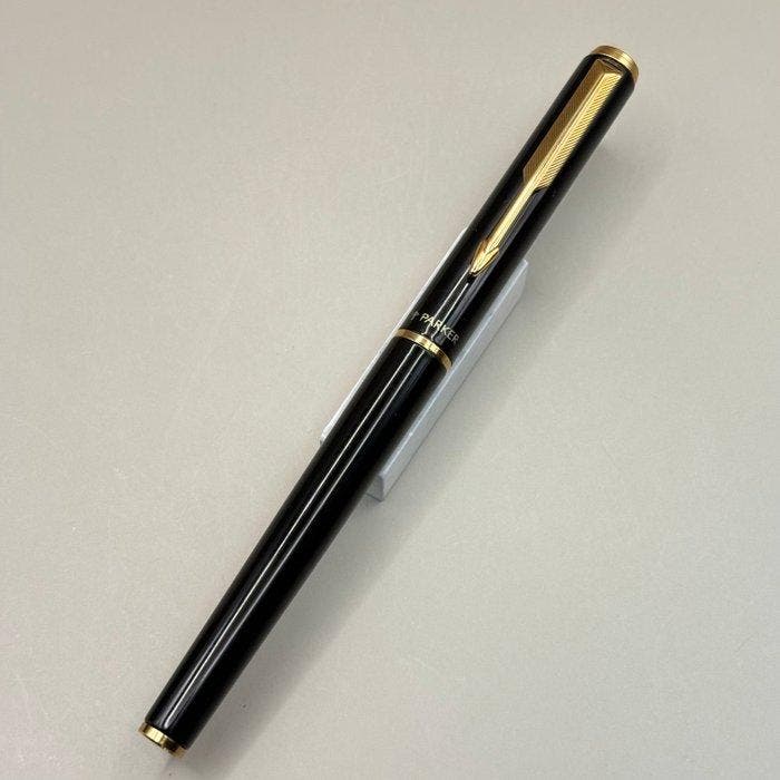 Parker - Arrow (black) - Stainless steel nib (F) - Zonder, Collections, Stylos