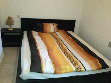 Appartement aan Rue Jean-Baptiste Serkeyn, Jette, 50 m² of meer