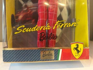 Barbie - Poupée Barbie Scuderia Ferrari Barbie - 2000-2010 -, Antiquités & Art