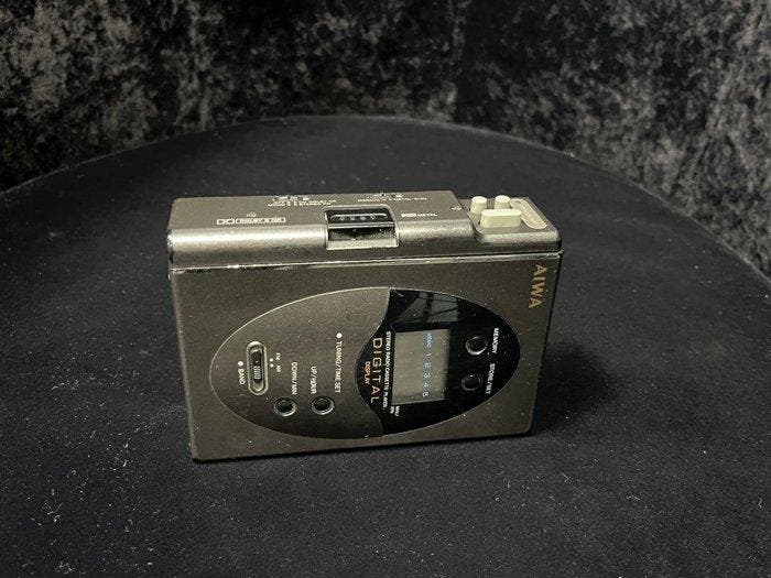 Aiwa - HS-T120 Draagbare cassettespeler, Audio, Tv en Foto, Radio's