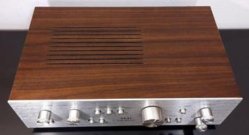 Akai - AM-2200 Solid state geïntegreerde versterker