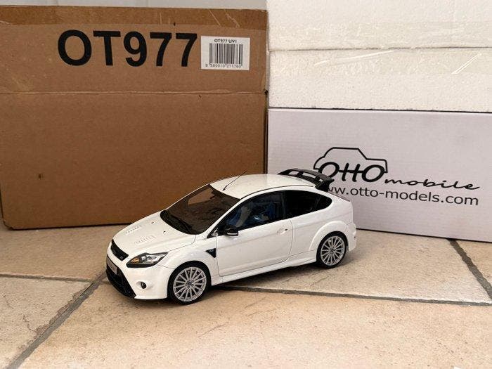 Otto Mobile 1:18 - Modelauto - Ford Focus RS, Hobby & Loisirs créatifs, Voitures miniatures | 1:5 à 1:12