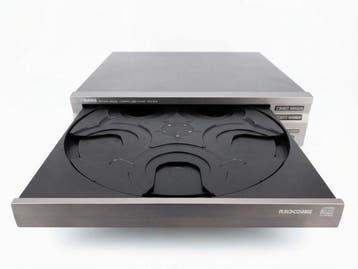 Yamaha - CDC-675 / 5-Disc Carousel Lecteur de CD