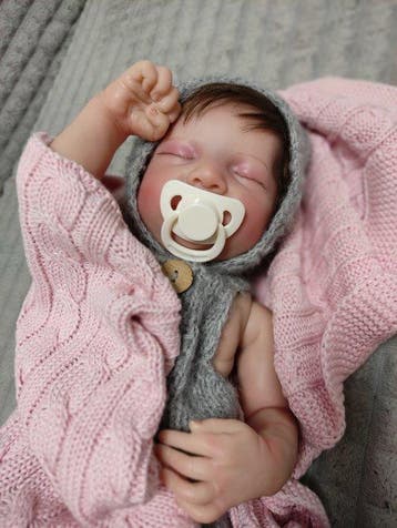 Reborn doll. - Poupée Realistic reborn doll. Small mike. -