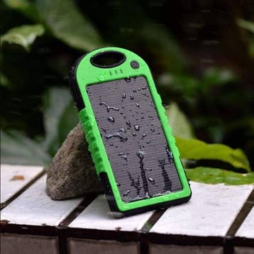 Externe 5000mAh Solar Charger Powerbank Zonnepaneel Noodaccu, Telecommunicatie, Verzenden, Nieuw, Stuff Certified®