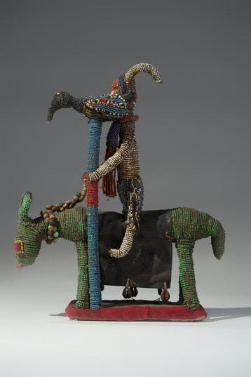 Een kralensculptuur - Yoruba - Nigeria (Zonder minimumprijs)
