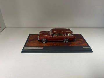 Matrix 1:43 - Voiture miniature - Rolls royce Shadow