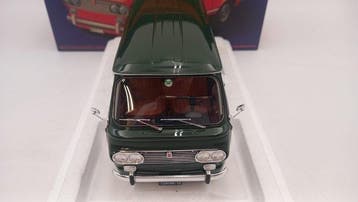 Laudoracing 1:18 - Modelauto - Fiat 850 Familiare 1965-76 -