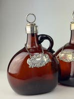 Fles (2) - Vetro soffiato, Verzilverd metaal (silverplated)