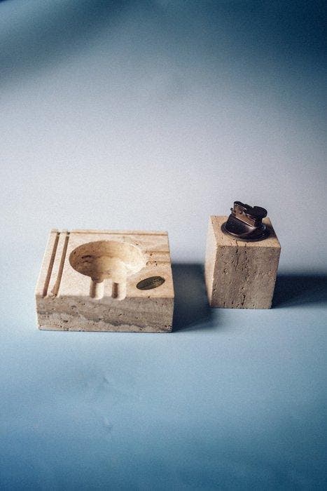 Cendrier (2) - Pierre - Ensemble de fumage Travertine, Antiek en Kunst, Curiosa en Brocante