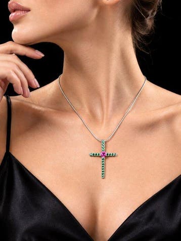 Sans prix de réserve - Collier Collier croix cœur en topaze, Bijoux, Sacs & Beauté