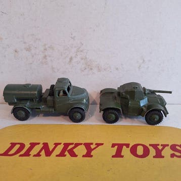Dinky Toys 1:43 - Voiture miniature (2) - Army Water Truck