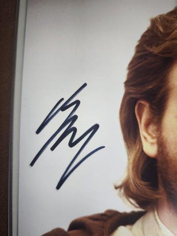 Ewan McGregor - Lot of 6 signed photos, with COA