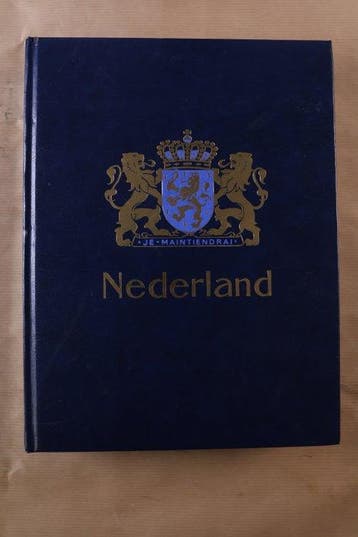 Wereld - 4 lege stockboeken met witte bladen, Gestempeld