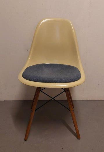 Vitra (Fehlbaum) - Charles & Ray Eames - Chaise - DSW -