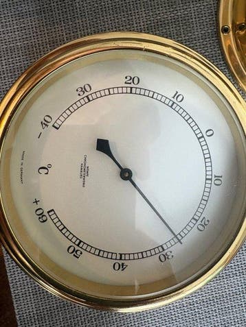 Wempe Chronometerwerke Hamburg (2)& Hanseatic Instruments