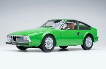 Norev 1:18 - Modelauto - Alfa Romeo Junior Zagato – 1969 –, Nieuw