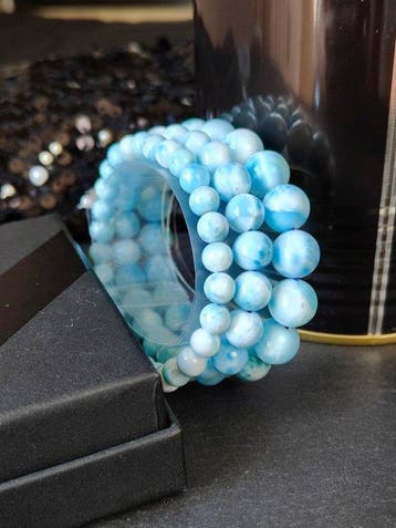 Collection précieuse de Larimar - Nuances bleu ciel et