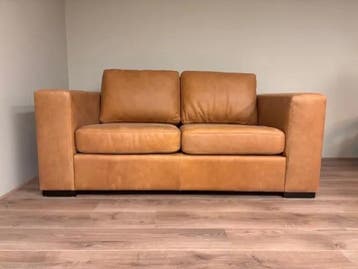 Leren bank Flow, 2 zits, Vintage Cognac, poten hout zwart -, Ophalen of Verzenden