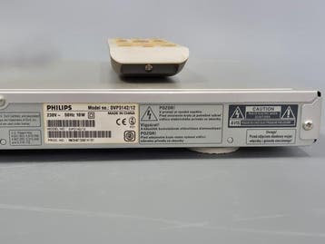 Philips DVD Player DVP3142/12 mit Fernbedienung – Silber