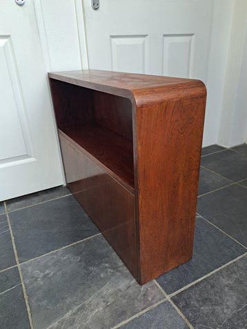 Kast - Hout - Eind element/ Roomdivider