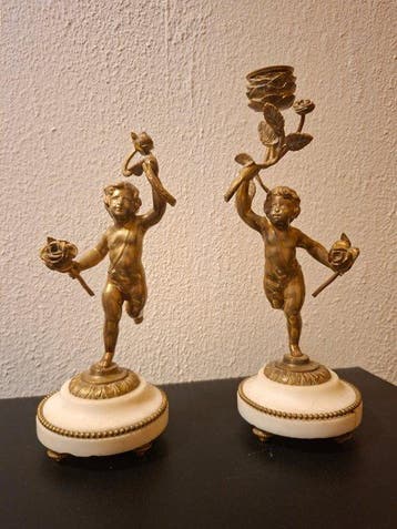 Bougeoir - Bronze doré - Style Louis 16