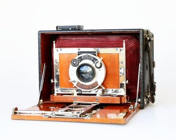Ernemann Heag VI ‘Zwei-Verschluß’ Loopbodemcamera, Nieuw