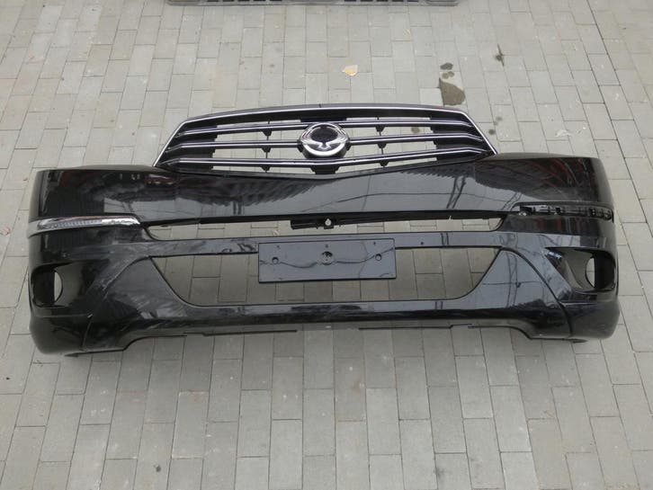 Voorbumper met grille SSANGYONG Rodius, Auto-onderdelen, Carrosserie, Gebruikt, Verzenden