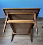 By Drexel - Tafel - Walnoot - Kipp Stewart by Drexel