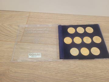 De gouden munten van de bekers van Barça. 24 k., Nieuw