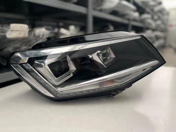 VW CADDY 4 LIFT XENON+LED KOPLAMP RECHTS 2K1941032B, Verzenden