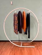 Kapstok - Metalen buizen, acrylafwerking - Stender