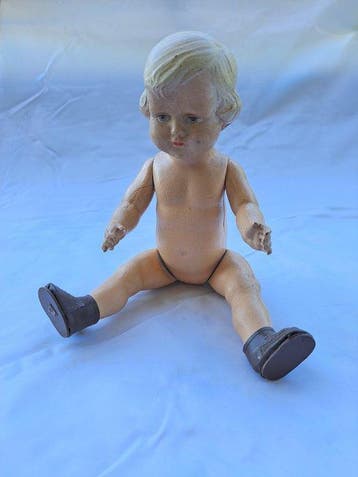 Unknown Manufacturer - Jouet - Painted Composition Doll -