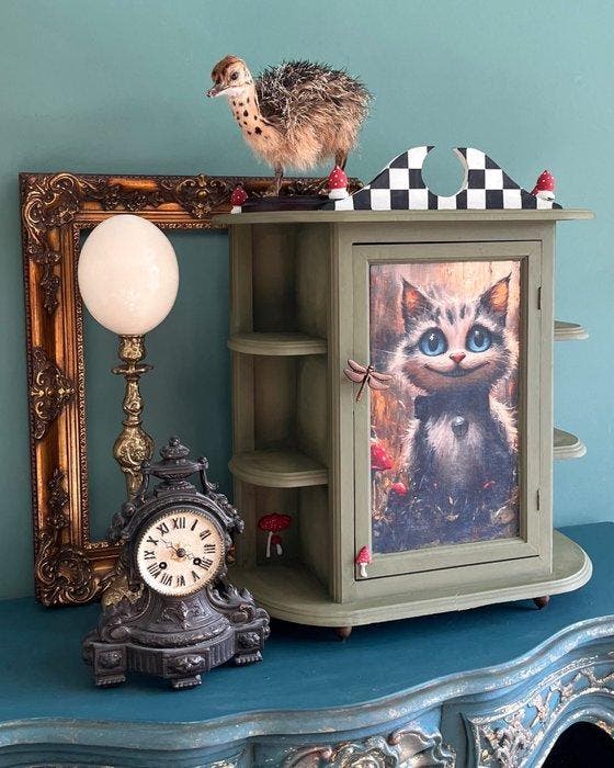 Stylish Interior - Commode - Bois - Walcabinet chat du, Antiek en Kunst, Curiosa en Brocante
