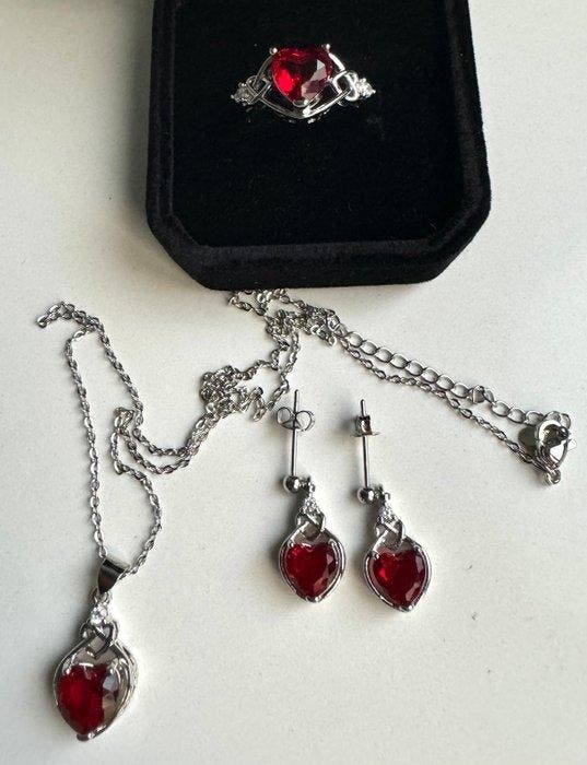 Themacollectie - 925 zilver set: Le Coeur de La Terre, Handtassen en Accessoires, Antieke sieraden