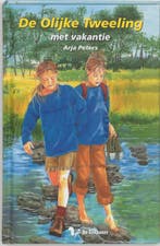 De olijke tweeling met vakantie / De olijke tweeling / 2, Boeken, Verzenden, Gelezen, Arja Peters