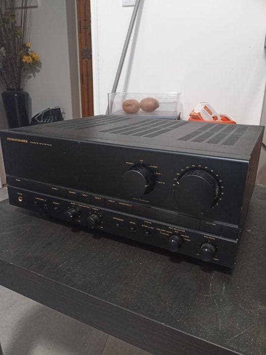 Marantz - PM-80 Amplificateur intégré à semi-conducteurs, TV, Hi-fi & Vidéo, Radios