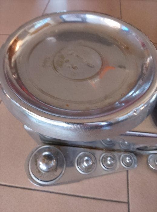 Apothekersweegschaal - Metaal - Balans met twee schalen, Antiek en Kunst, Curiosa en Brocante